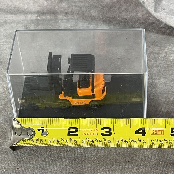 toy zone pro lift 2000 orange forklift in plastic display case no box new - Picture 7 of 8
